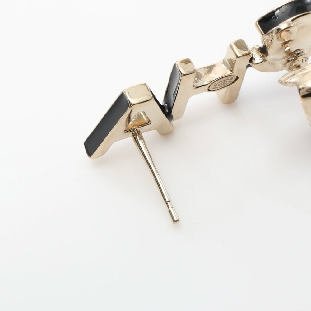 CHA-NEL Stud Crawler Earrings from 2022 collection. - Picture 6 of 7